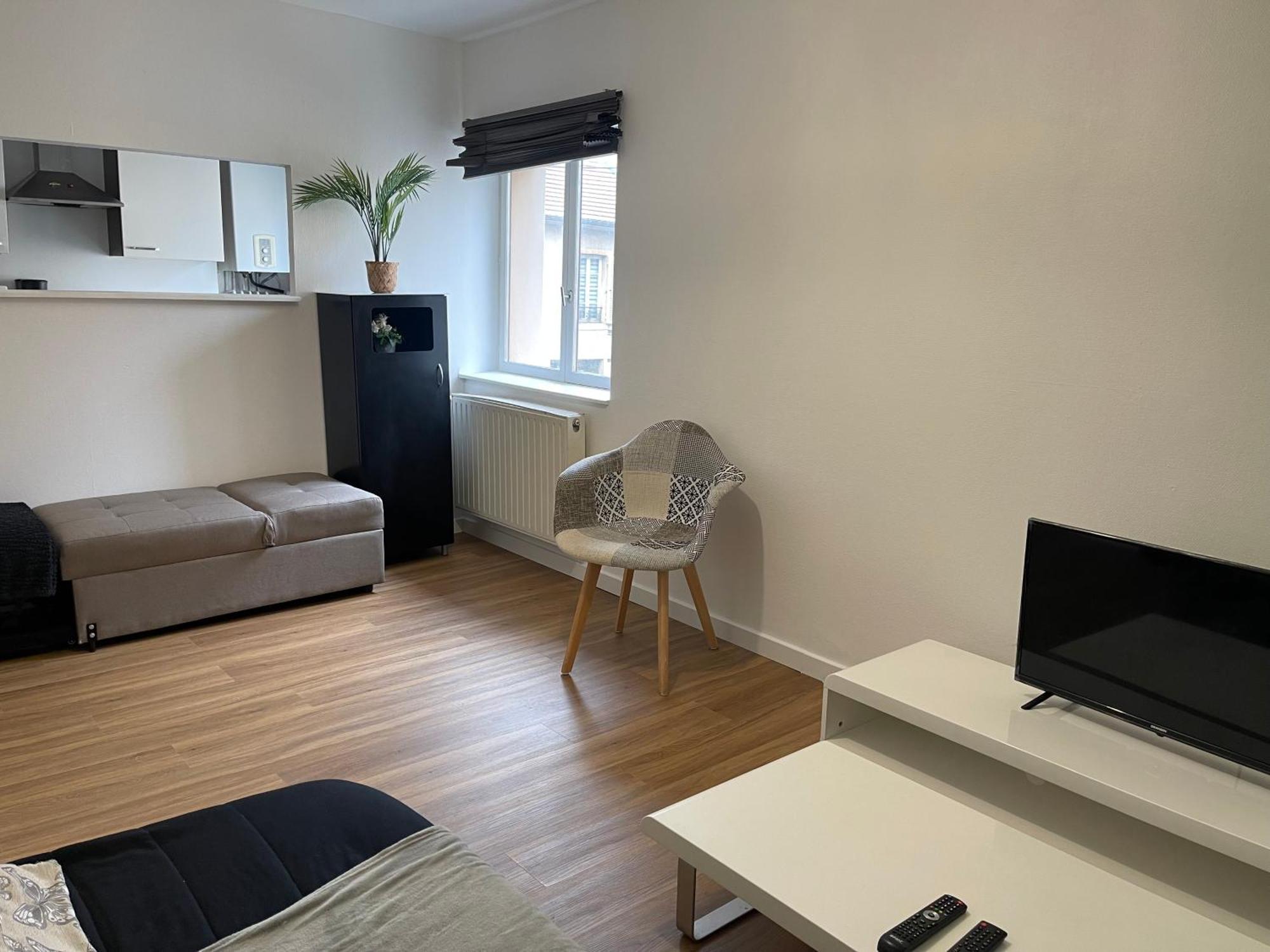 Apartament Hexagone Wifi Un Sejour A Part Longeville-les-Metz Zewnętrze zdjęcie
